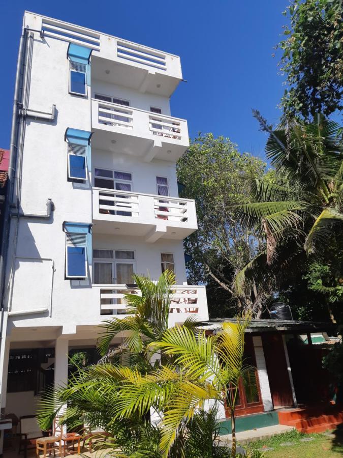 Hotel Beach Paradise Matara Zewnętrze zdjęcie